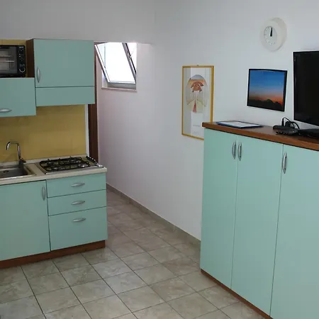 Residenza Alpaluba Apartment Vasto