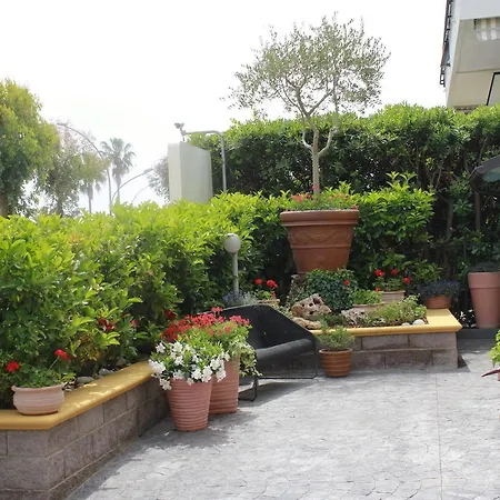 Residenza Alpaluba * ואסטו